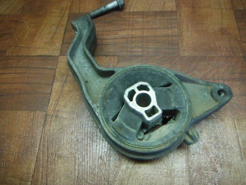 05-10 COBALT COUPE PONTIAC G5 GM OEM Engine Motor Mount Torque Strut - Image 3