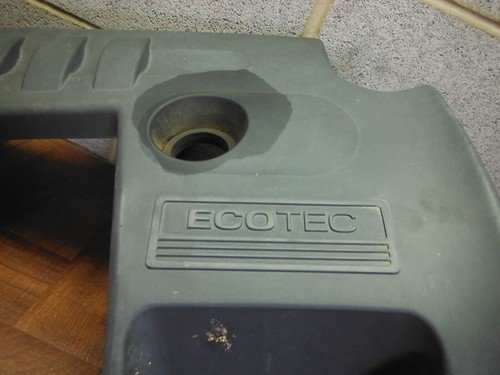 05-10 COBALT COUPE PONTIAC G5 PURSUIT Engine Cover Ecotec Panel - Image 2