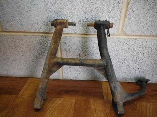 83 SUZUKI GR 650 GR650 TEMPTER CENTERSTAND CENTER STAND - Image 2