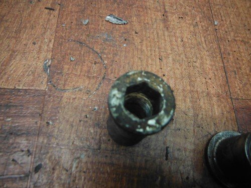 kawasaki eliminator 600 ninja EX500 EX 500r w650 FRONT WHEEL RIM AXLE - Image 3