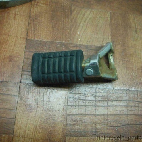 1984 1985 honda v30 vf500 VF 500 magna FRONT FOOT RESTS PEGS STEPS SET PAIR 5063 - Image 9