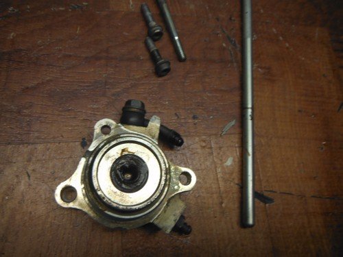 honda CLUTCH SLAVE PISTON CYLINDER 22860-MCH-000 - Image 10