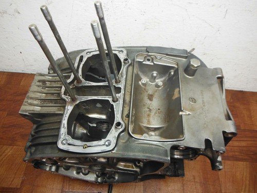 suzuki gs500 gs500e gs500f ENGINE MOTOR CRANKCASE CRANK CASES BLOCK 11301-44891 - Image 3
