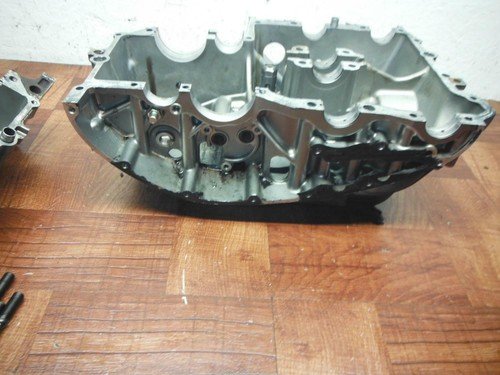 suzuki gs500 gs500e gs500f ENGINE MOTOR CRANKCASE CRANK CASES BLOCK 11301-44891 - Image 7