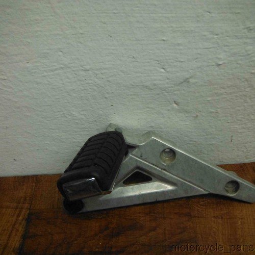 1984 1985 honda v30 magna VF500 VF 500 REAR FOOT RESTS PEGS STEPS SET PAIR 50680 - Image 2