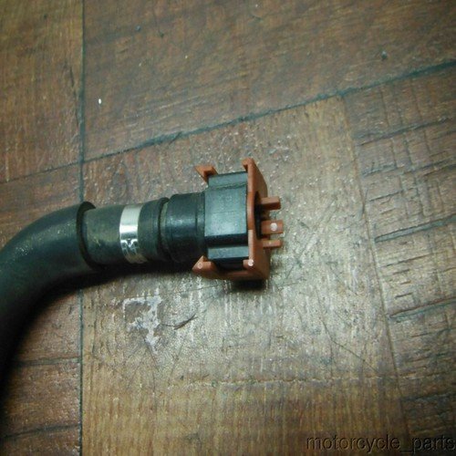 15-18 yamaha yzf r3 FUEL HOSE GAS LINE TUBE PIPE 1WD-E3971-00-00 HIGH PRESSURE - Image 3