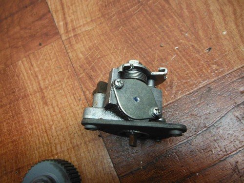2013 aprilia sr50 sr50r SR 50 R ENGINE OIL PUMP W GEAR - Image 7