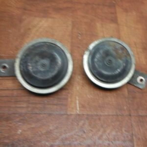 1986 1987 honda goldwing GL1200 GL 1200 HORN SIGNAL 38110-ML8-751 38120-ML8-751