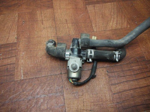 yamaha AIR VALVE SOLENOID TOP ENGINE SWITCH SENSOR 2D1-14840-00-00 - Image 2