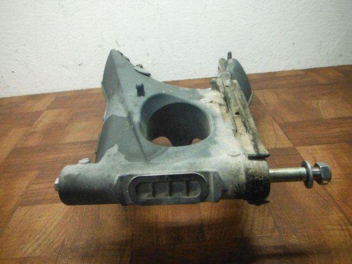 2015 13-16 ABS triumph street triple REAR SWING ARM SWINGARM AXLE BOLT - Image 4