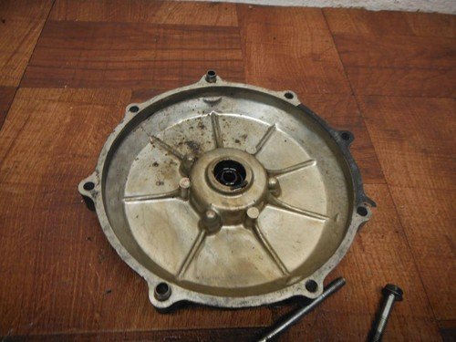 1986 1987 honda goldwing 1200 CLUTCH SIDE ENGINE MOTOR COVER 11340-ML8-000 - Image 4