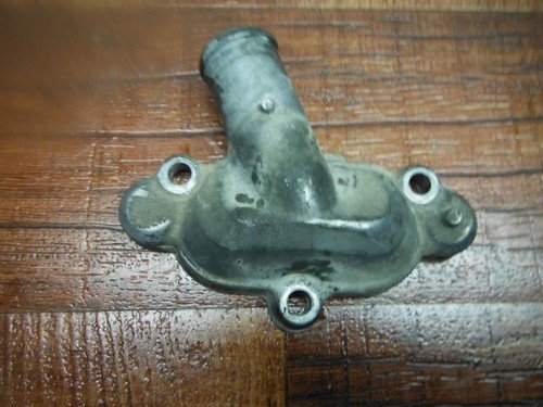 2015 13-16 triumph street triple ENGINE WATER COOLANT INLET COVER JOINT - Image 2