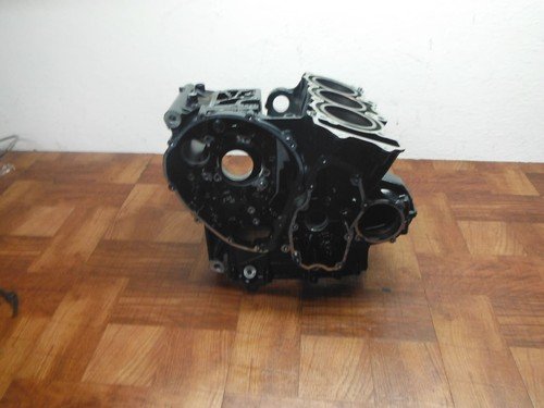 2015 13-16 triumph street triple ENGINE CRANKCASE CRANK CASE CYLINDER