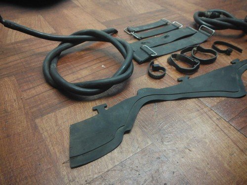 yamaha 1993 1994 gts1000a TAIL UNDERTAIL BATTERY BAND MISC HOLDER - Image 6