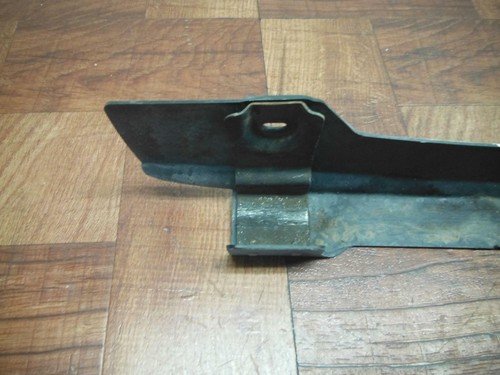 2008 suzuki GS 500 gs500e gs500f CHAIN GUARD COVER 61310C01D00J000 - Image 11