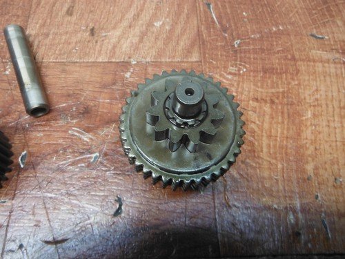 2005 suzuki boulevard C90 VL1500 ENGINE MOTOR IDLER IDLING GEAR - Image 6