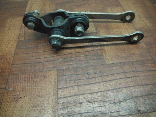 04-09 suzuki GS gs500f REAR DOGBONE SHOCK LINKAGE LINK 62601-0BE00 62641-01D02 - Image 3