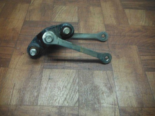 04-09 suzuki GS gs500f REAR DOGBONE SHOCK LINKAGE LINK 62601-0BE00 62641-01D02 - Image 4