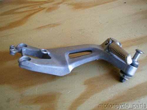 00 CBR1100XX CBR1100 XX FOOTPEG FOOT PEG REST CBR 1100 BLACKBIRD - Image 2