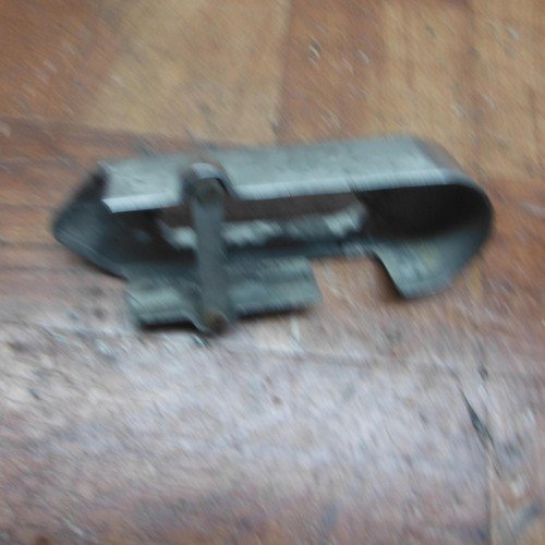 00-05 harley-davidson dyna REAR SWINGARM SUSPENSION ARM COVER - Image 2