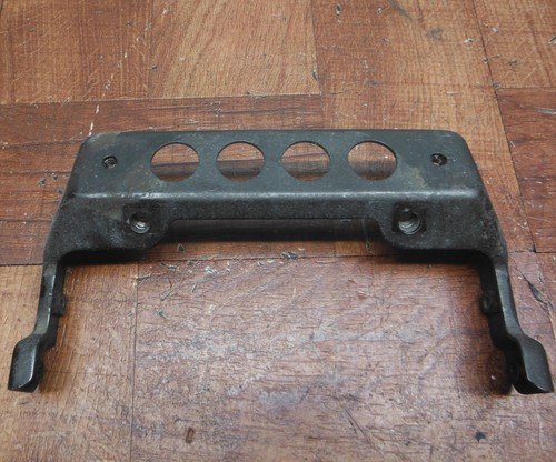 93-01 kawasaki ninja zx11 REAR SUBFRAME MOUNTING MOUNTING GRIP HANDLE BRACKET