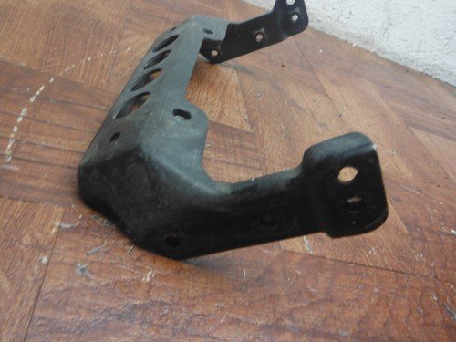 93-01 kawasaki ninja zx11 REAR SUBFRAME MOUNTING MOUNTING GRIP HANDLE BRACKET - Image 3