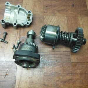 1986 1987 suzuki intruder VS700 VS 700 TRANSMISSION TRANNY GEAR secondary drive