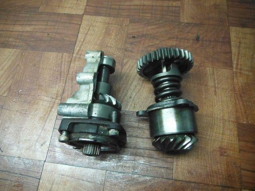 1986 1987 suzuki intruder VS700 VS 700 TRANSMISSION TRANNY GEAR secondary drive - Image 11