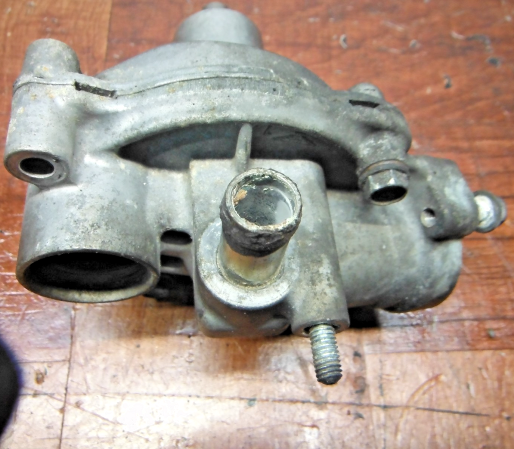 2003 Honda VTX1800R Retro ENGINE WATER COOLANT PUMP  VTX 1800