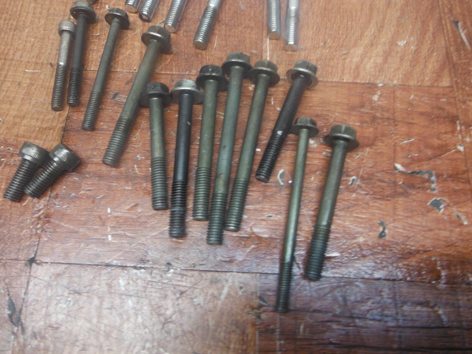 2005 suzuki boulevard C90 VL1500 ENGINE MOTOR MISC BOLT ASSY - Image 2