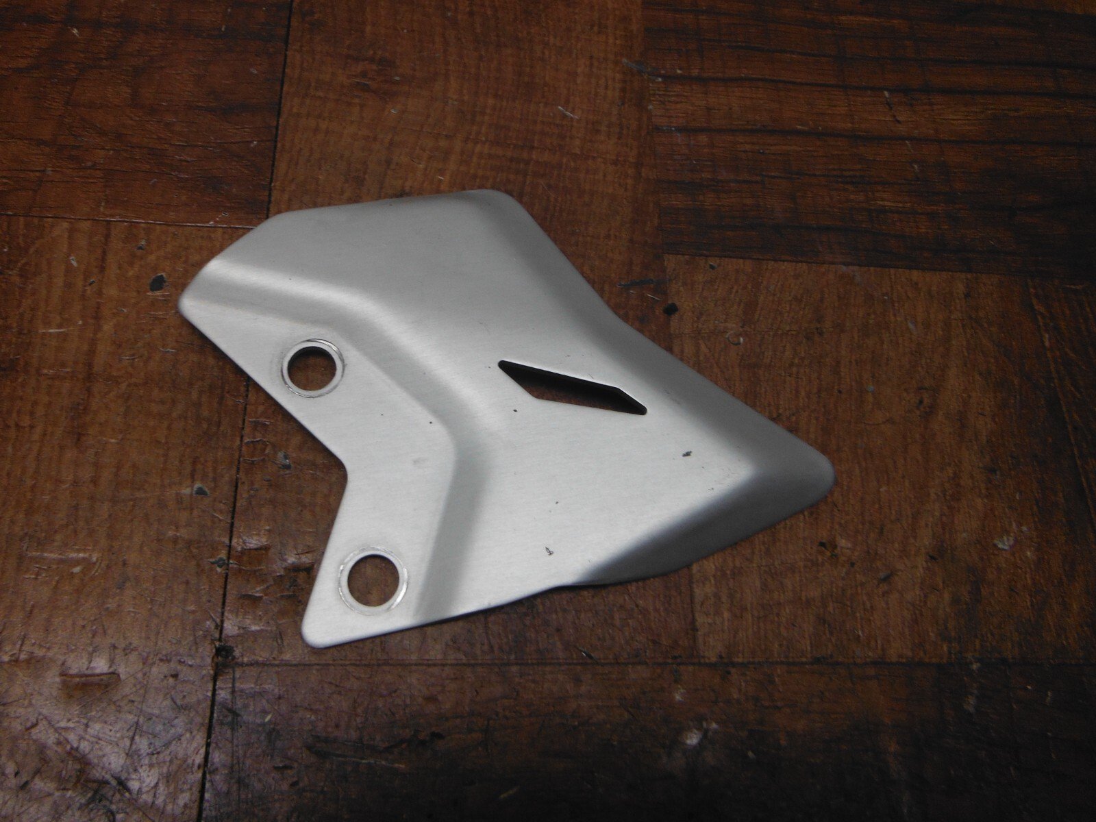 2017-2023 KAWASAKI EX650RPFNN NINJA EX 650 RIGHT HEEL GUARD COVER SHIELD - Image 3