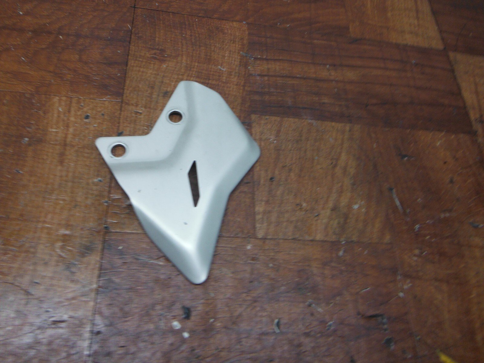 2017-2023 KAWASAKI EX650RPFNN NINJA EX 650 RIGHT HEEL GUARD COVER SHIELD - Image 5