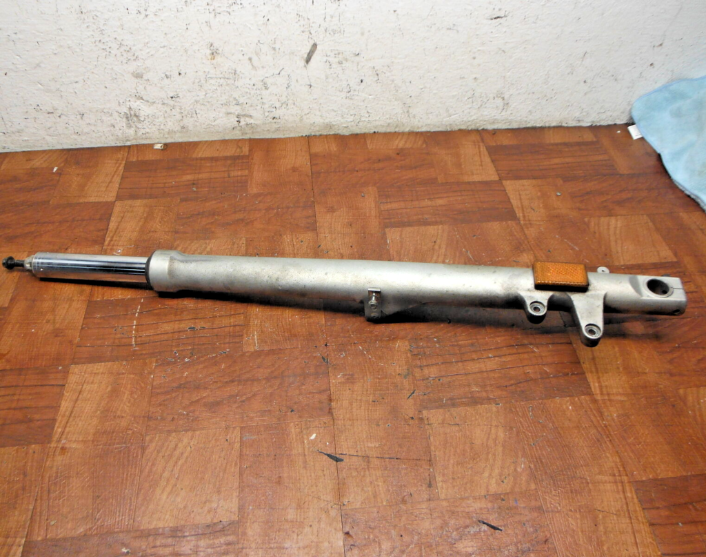 2004 BMW R1150RT RIGHT FRONT FORK SHOCK SUSPENSION