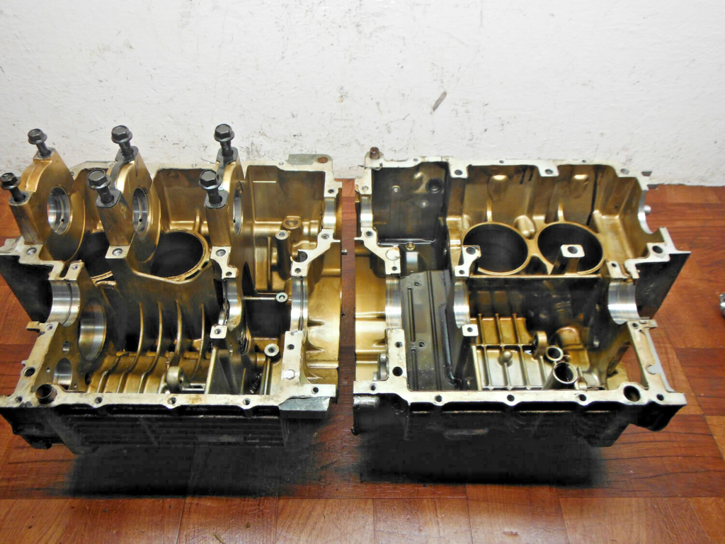 1987 honda goldwing 1200 ENGINE MOTOR CRANKCASE CRANK CASES CYLINDER BLOCK