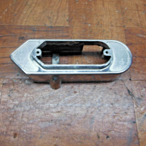 00-05 harley-davidson dyna REAR SWINGARM SUSPENSION ARM COVER