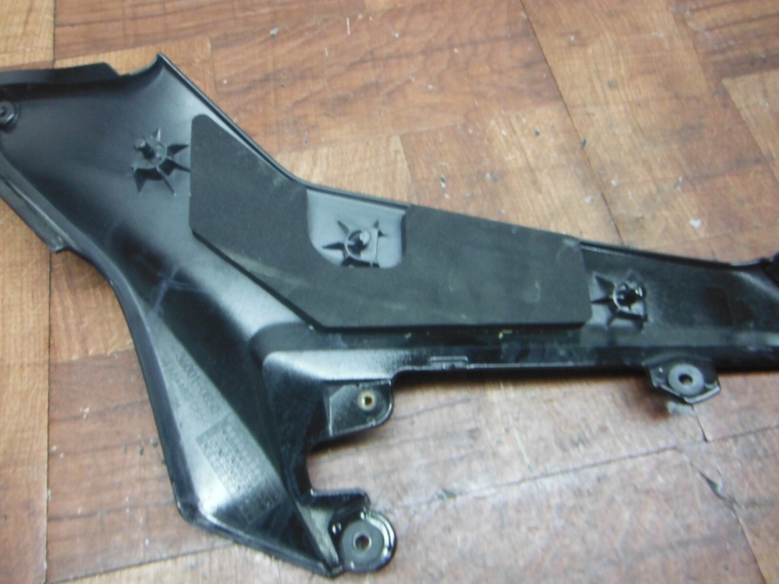 2017-2023 KAWASAKI EX650RPFNN NINJA EX650 TANK SIDE COVER PANEL COWL TRIM LEFT - Image 7