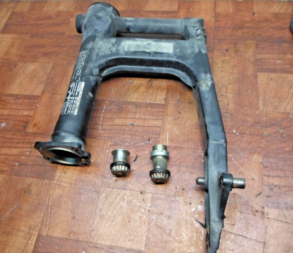 honda vtx1800c vtx1800r vtx1800s REAR SWINGARM SUSPENSION ARM 52100-MCH-A00