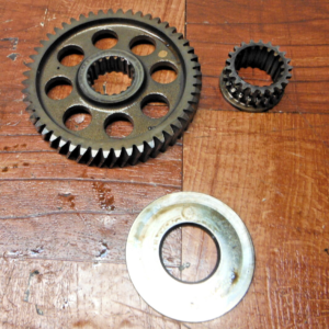 2005 suzuki boulevard C90 VL1500 GEAR PRIMARY DRIVE SPROCKET CAM CHAIN