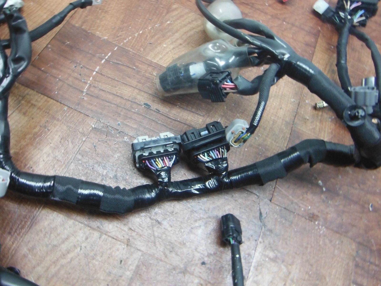 2023 KAWASAKI NINJA EX650A MAIN ENGINE WIRING HARNESS MOTOR WIRE 26031-3874 - Image 17