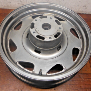 2005 suzuki boulevard C90 VL1500 FRONT WHEEL RIM