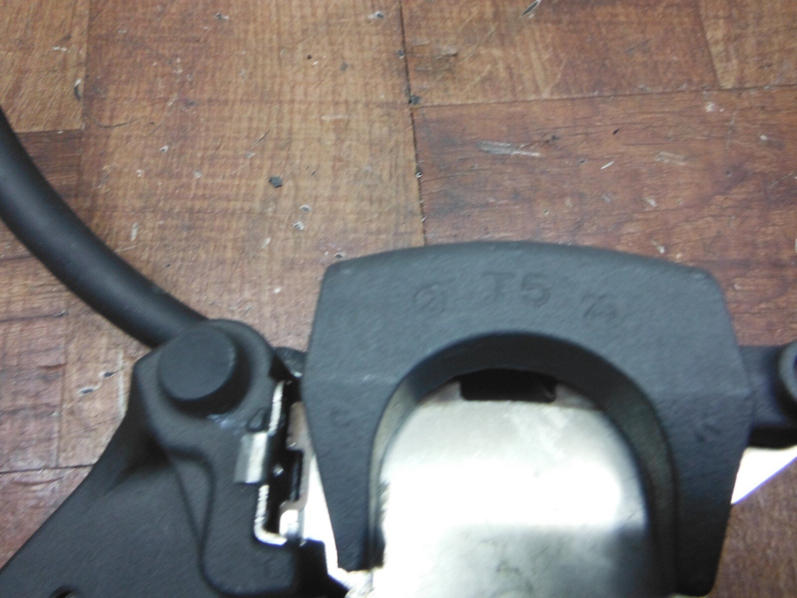 2023 kawasaki EX650 NINJA REAR BACK BRAKE CALIPER W MOUNT BRACKET - Image 12