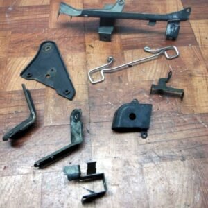 05-09 suzuki boulevard C90 VL1500 MOUNT BRACKET HOLDER STAY MISC ASSY