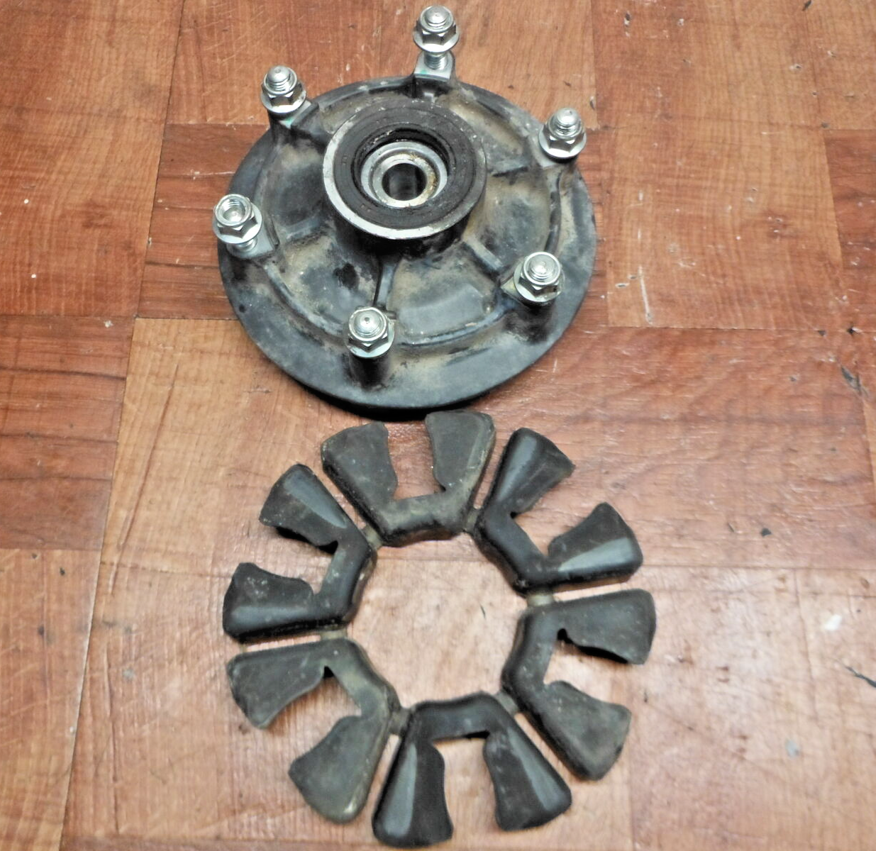 kawasaki ninja 300 400 z400 REAR WHEEL HUB DAMPER 42033-0574