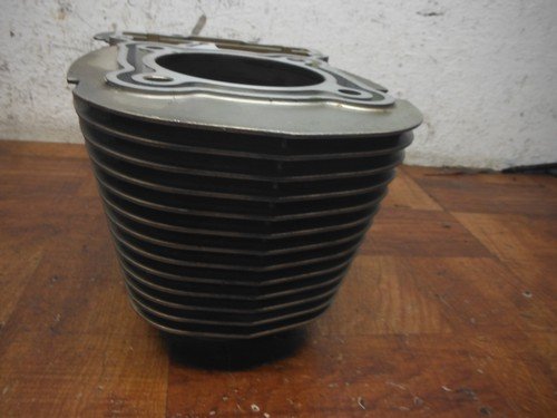 2003 honda vtx1800r ENGINE MOTOR PISTON CYLINDER BLOCK JUG FRONT - Image 7