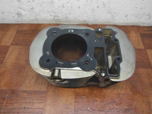 2003 honda vtx1800r ENGINE MOTOR PISTON CYLINDER BLOCK JUG FRONT - Image 11